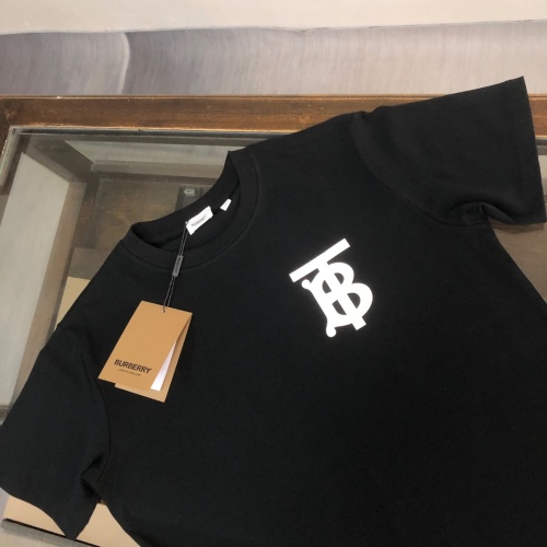 Replica Burberry T-Shirts Short Sleeved For Unisex #1229857 $42.00 USD for Wholesale