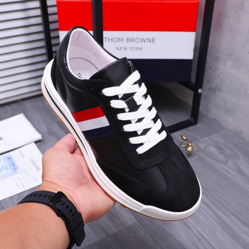 Replica Thom Browne TB Casual Shoes For Men #1231189 $82.00 USD for Wholesale