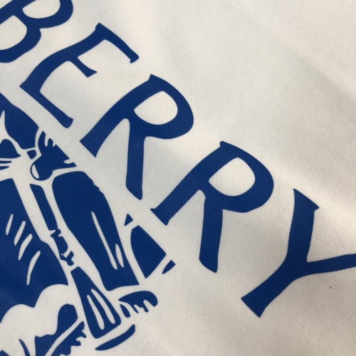 Replica Burberry T-Shirts Short Sleeved For Unisex #1231523 $40.00 USD for Wholesale