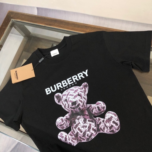 Replica Burberry T-Shirts Short Sleeved For Unisex #1231531 $40.00 USD for Wholesale