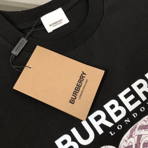 Replica Burberry T-Shirts Short Sleeved For Unisex #1231531 $40.00 USD for Wholesale