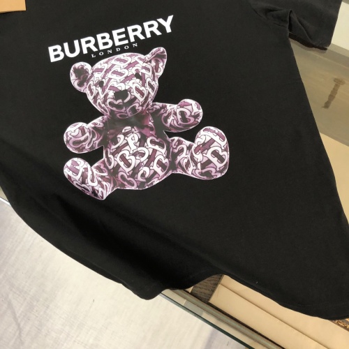 Replica Burberry T-Shirts Short Sleeved For Unisex #1231531 $40.00 USD for Wholesale