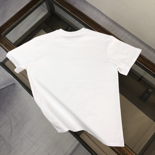 Replica Burberry T-Shirts Short Sleeved For Unisex #1231532 $40.00 USD for Wholesale