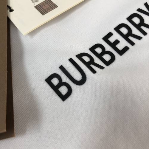 Replica Burberry T-Shirts Short Sleeved For Unisex #1231534 $40.00 USD for Wholesale