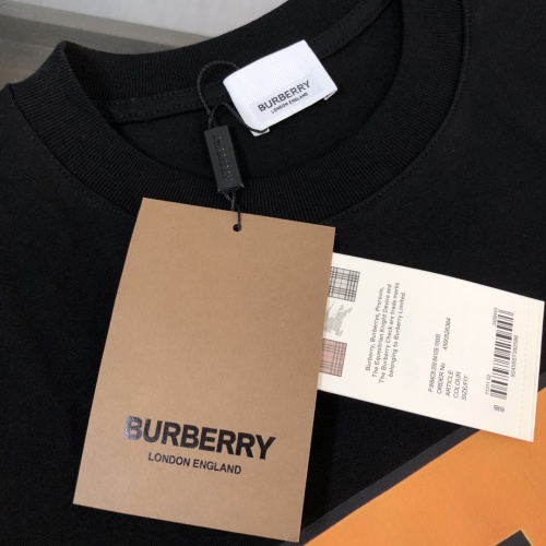 Replica Burberry T-Shirts Short Sleeved For Unisex #1231542 $40.00 USD for Wholesale