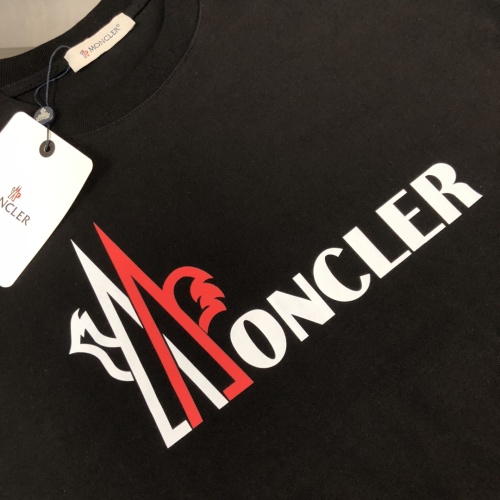 Replica Moncler T-Shirts Short Sleeved For Unisex #1231624 $40.00 USD for Wholesale