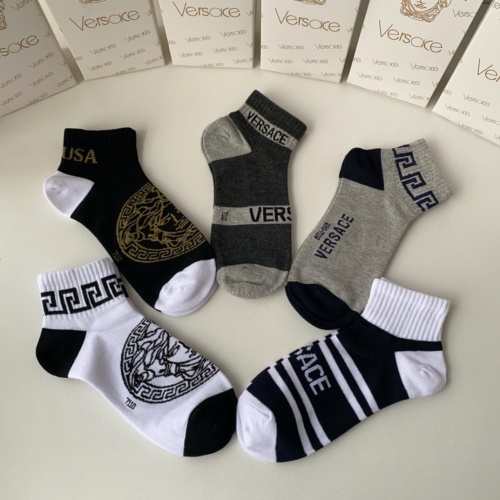 Replica Versace Socks #1233456 $25.00 USD for Wholesale