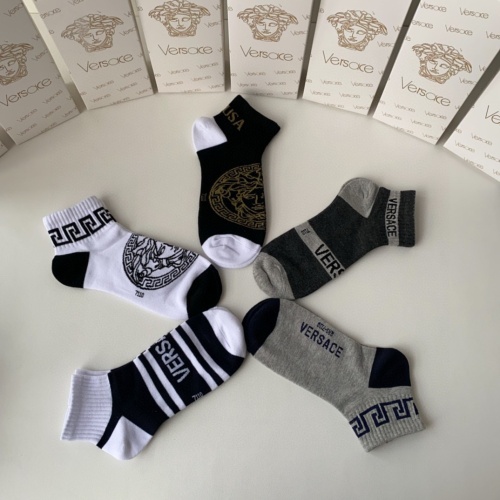 Replica Versace Socks #1233456 $25.00 USD for Wholesale