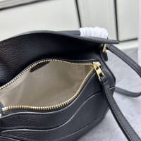 $105.00 USD LOEWE AAA Quality Messenger Bags For Women #1225847