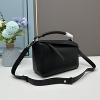 $128.00 USD LOEWE AAA Quality Messenger Bags For Women #1225867