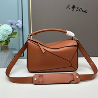 $135.00 USD LOEWE AAA Quality Messenger Bags For Women #1225880