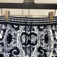 $38.00 USD Versace Pants For Men #1226030