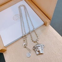 $42.00 USD Versace Necklaces #1228751