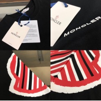 $39.00 USD Moncler T-Shirts Short Sleeved For Unisex #1229875