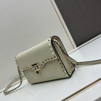 $96.00 USD Valentino AAA Quality Messenger Bags For Women #1230038