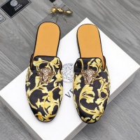 $72.00 USD Versace Slippers For Men #1230354