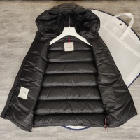 $96.00 USD Moncler Down Feather Coat Sleeveless For Unisex #1232920