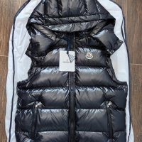 $98.00 USD Moncler Down Feather Coat Sleeveless For Men #1232921