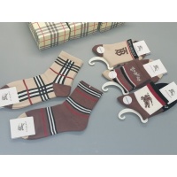 Burberry Socks #1233640