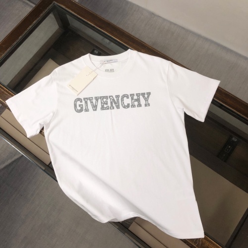 Replica Givenchy T-Shirts Short Sleeved For Unisex #1239262, $41.00 USD, [ITEM#1239262], Replica Givenchy T-Shirts outlet from China