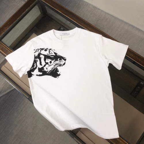 Replica Givenchy T-Shirts Short Sleeved For Unisex #1239268, $41.00 USD, [ITEM#1239268], Replica Givenchy T-Shirts outlet from China