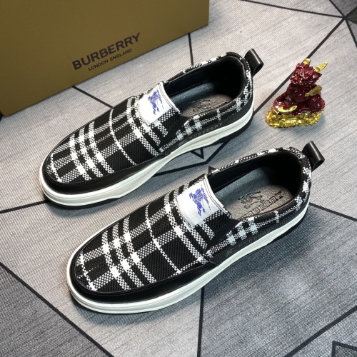 Replica Burberry Casual Shoes For Men #1243166 $76.00 USD for Wholesale