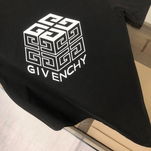 Replica Givenchy T-Shirts Short Sleeved For Unisex #1244292 $41.00 USD for Wholesale