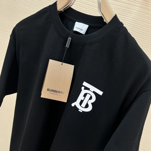 Replica Burberry T-Shirts Short Sleeved For Unisex #1244304 $42.00 USD for Wholesale