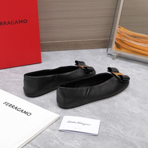 Replica Salvatore Ferragamo Flat Shoes For Women #1245318 $115.00 USD for Wholesale