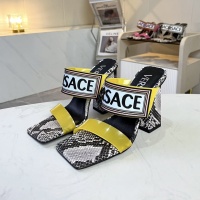 Versace Sandal For Women #1236319