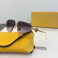 $60.00 USD LOEWE AAA Quality Sunglasses #1236434