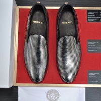 $85.00 USD Versace Leather Shoes For Men #1236922