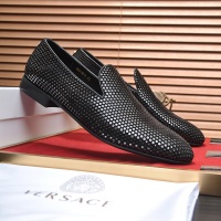 $85.00 USD Versace Leather Shoes For Men #1236924