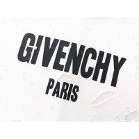 $52.00 USD Givenchy T-Shirts Short Sleeved For Unisex #1237267