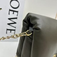 $210.00 USD LOEWE AAA Quality Messenger Bags For Women #1238091