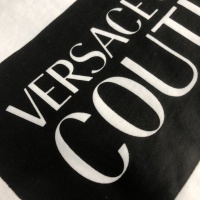 $41.00 USD Versace T-Shirts Short Sleeved For Unisex #1239148