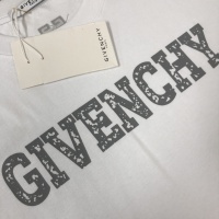 $41.00 USD Givenchy T-Shirts Short Sleeved For Unisex #1239262