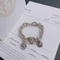 $68.00 USD Versace Bracelets #1239815