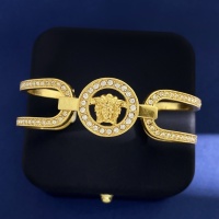 $34.00 USD Versace Bracelets #1240218