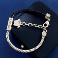 $29.00 USD Versace Bracelets #1240320