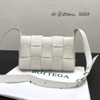 $96.00 USD Bottega Veneta BV AAA Quality Messenger Bags For Women #1240939