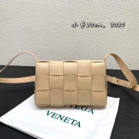 $96.00 USD Bottega Veneta BV AAA Quality Messenger Bags For Women #1240941