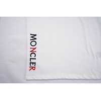 $32.00 USD Moncler T-Shirts Short Sleeved For Unisex #1241262