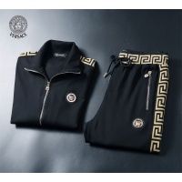 $85.00 USD Versace Tracksuits Long Sleeved For Men #1241528