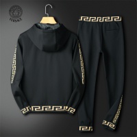 $85.00 USD Versace Tracksuits Long Sleeved For Men #1241542