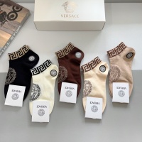 $25.00 USD Versace Socks #1242249