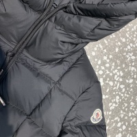 $225.00 USD Moncler Down Feather Coat Long Sleeved For Women #1243582