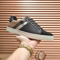 $88.00 USD Burberry Casual Shoes For Men #1243600