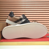 $88.00 USD Burberry Casual Shoes For Men #1243600