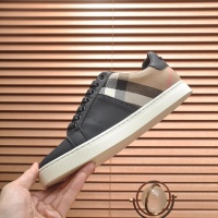 $88.00 USD Burberry Casual Shoes For Men #1243602